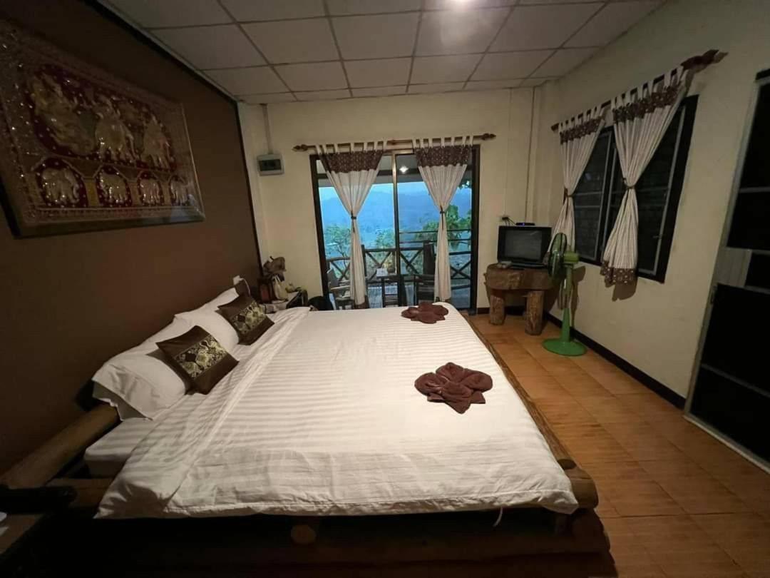Khunyuam Resort Ban Khun Yuam Luaran gambar