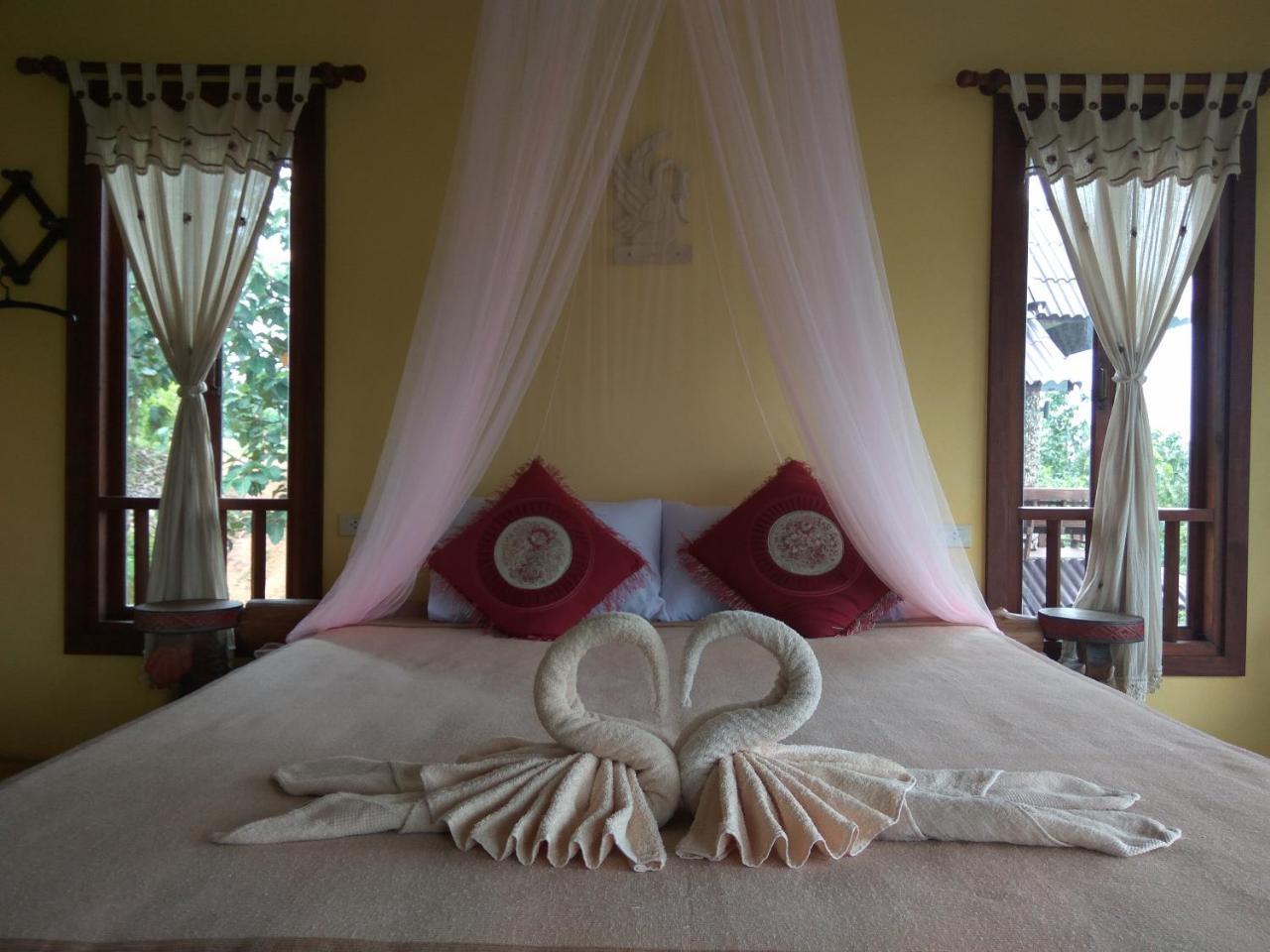 Khunyuam Resort Ban Khun Yuam Luaran gambar